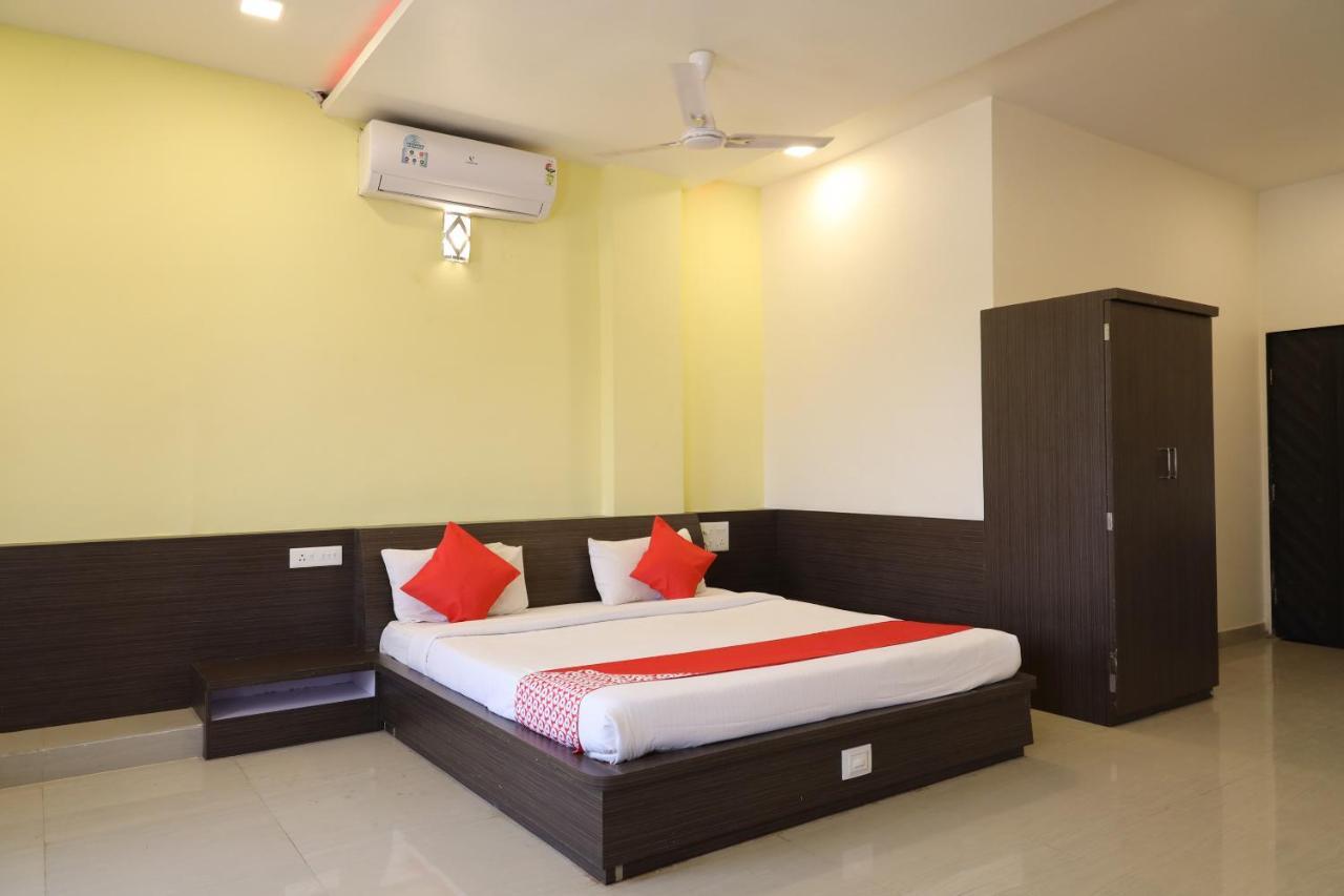 Hotel Sunrise N Resorts Nagpur Buitenkant foto